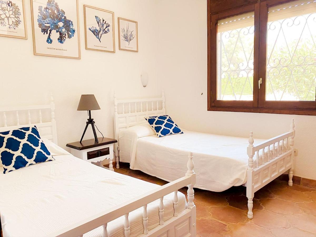 Villa Dos Calas - Bonita Villa De Estilo Rustico Y Piscina De Agua Salada L'Ametlla de Mar Exteriér fotografie